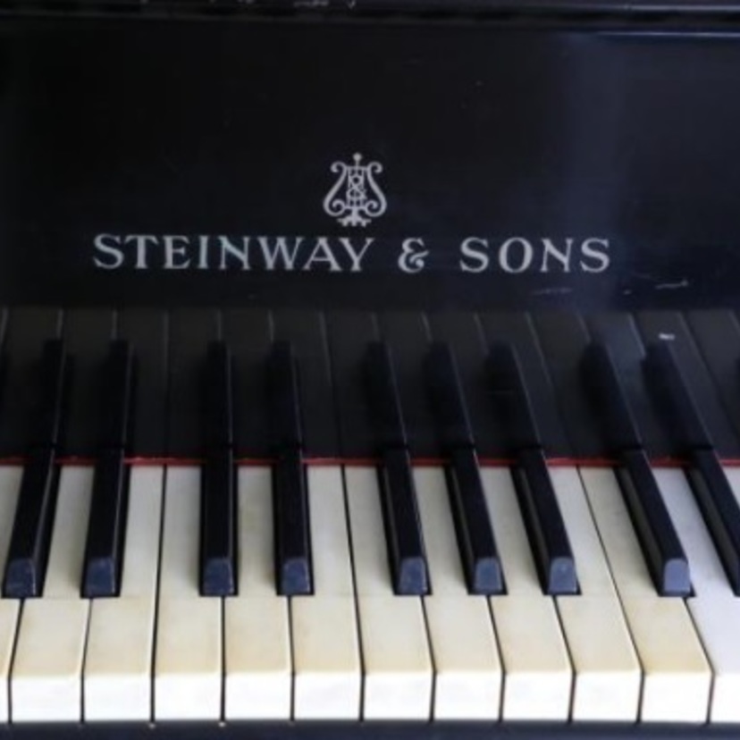 【レガシーピアノ保存プロジェクト】著名人のサインが残るピアノを未来に残そう！