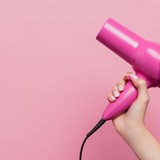 プレゼントにおすすめのドライヤー13選｜マイナスイオン機能・大風量・軽量・コンパクトタイプなど