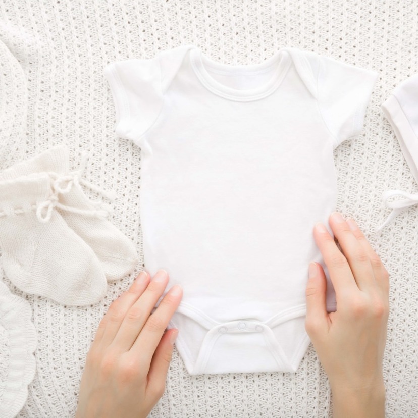 新生児の肌着のおすすめ11選。出産祝いギフトにぴったりな人気ベビー服をご紹介！