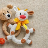 新生児に贈りたいおもちゃのおすすめ10選〜クリスマスプレゼントにぴったりな商品をご紹介〜