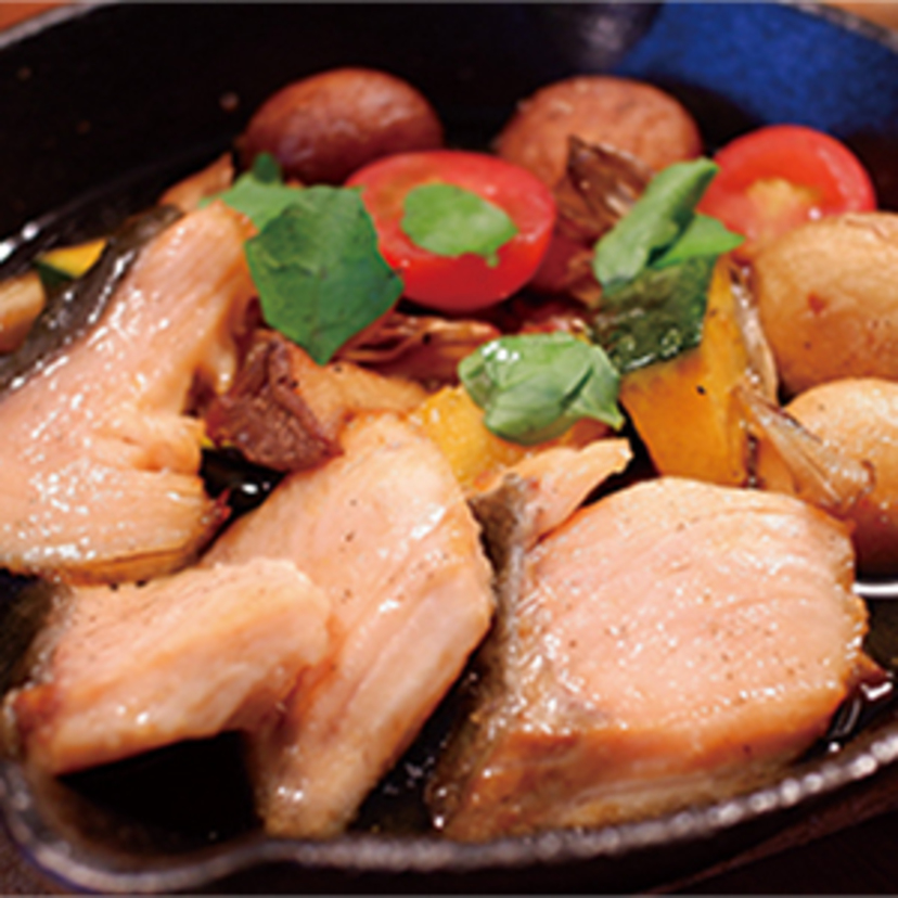 日々のレシピ 16皿目　秋鮭とキノコのアヒージョ