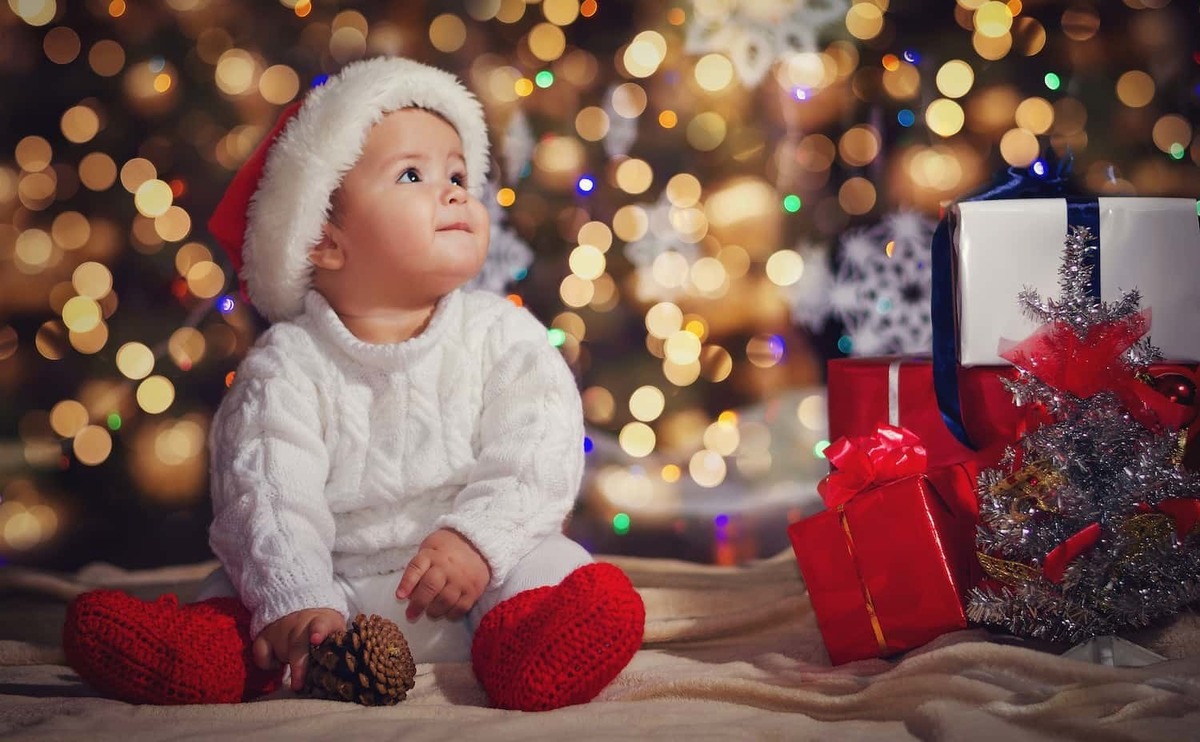 1歳 クリスマスプレゼントに贈りたいおすすめギフト11選 クリスマス絵本も一緒にご紹介 ぐらんざ 1歳 クリスマスプレゼントに贈りたいおすすめギフト11選 クリスマス絵本も一緒にご紹介 ぐらんざ